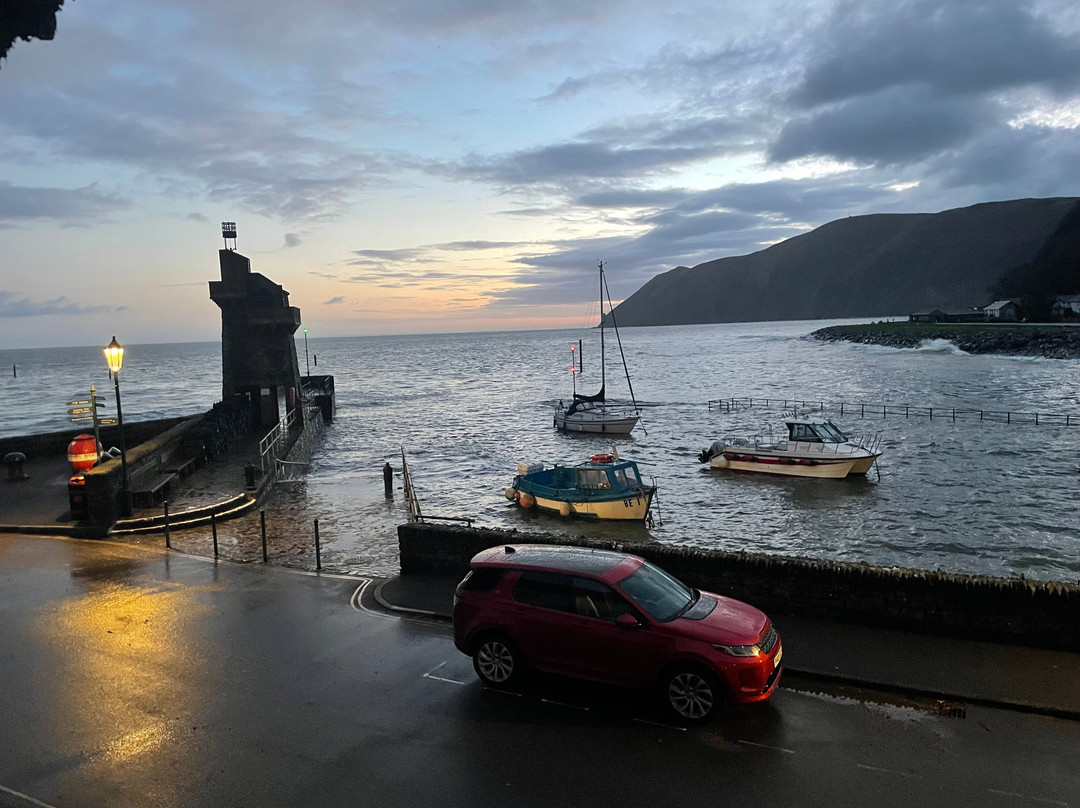 The Rising Sun Hotel主图