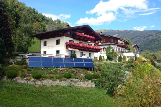 Piesendorf酒店住宿-Haus Salzachblick