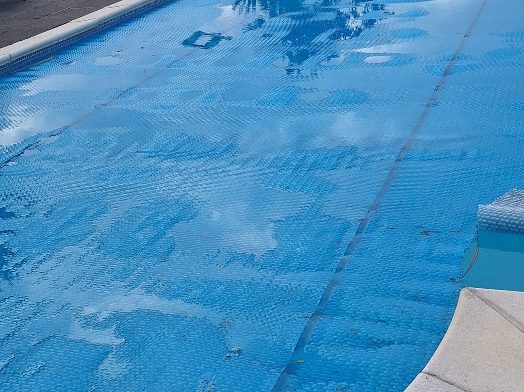 Beachcombers Hotel主图