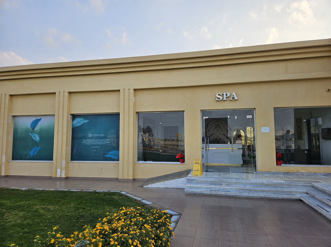 Planet Spa At Amwaj Blue Beach Resort