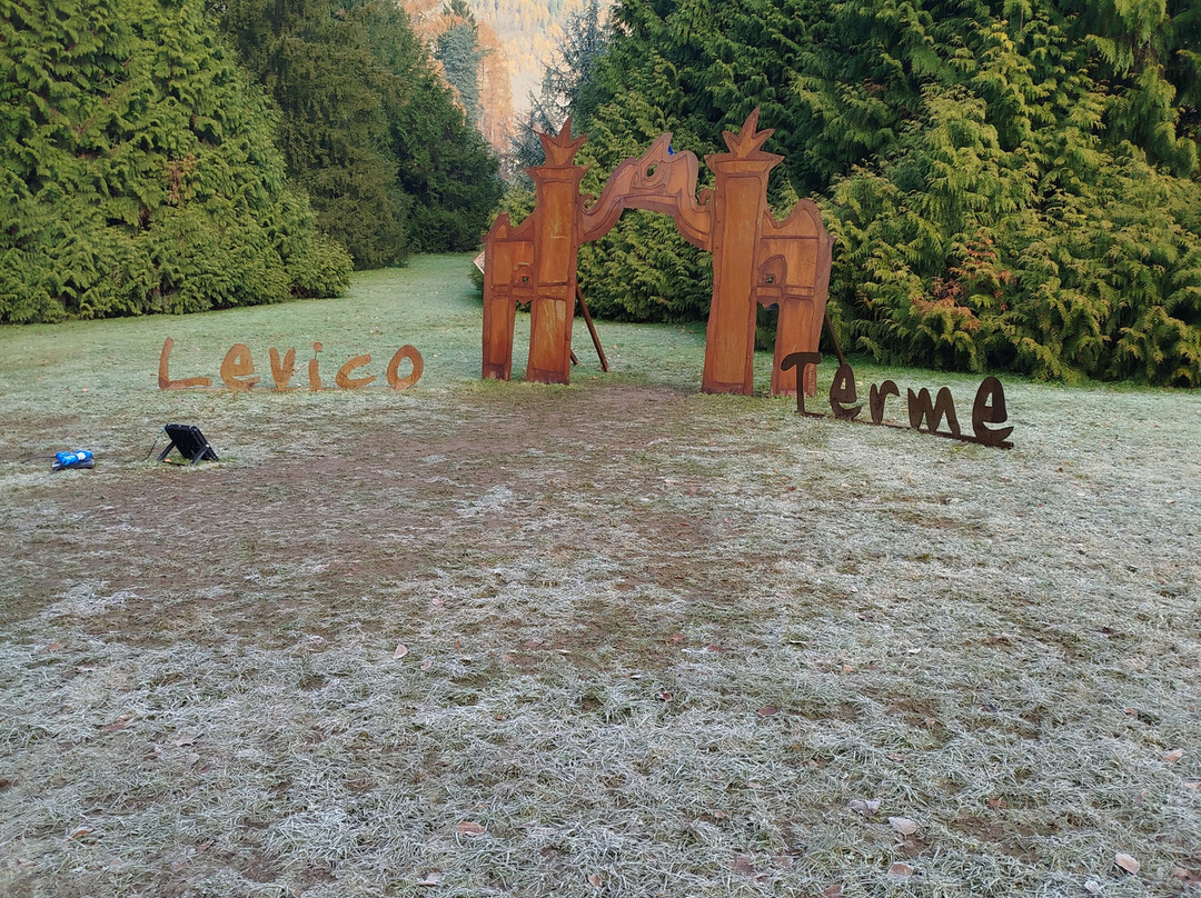 Mercatini Di Natale-莱维科泰尔梅必去景点