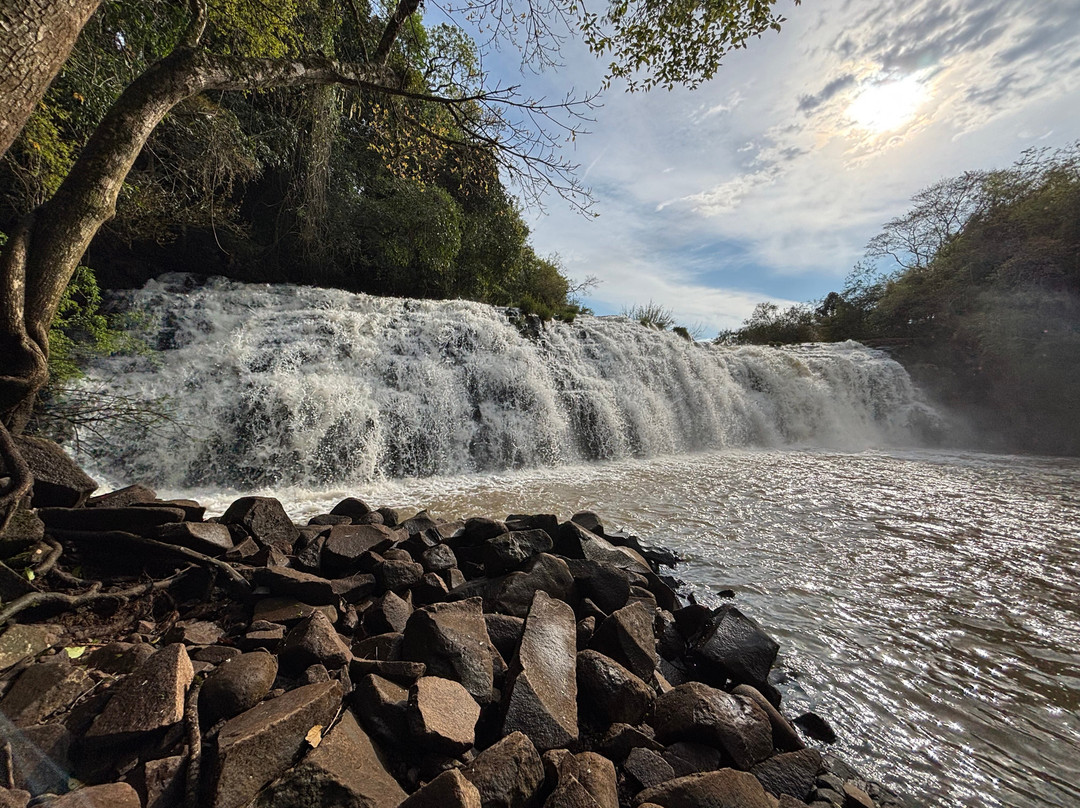 Santa Rita Falls-Estrela必去景点