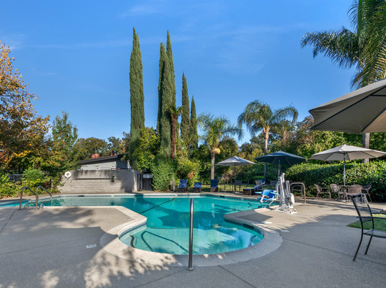 大学公园旅馆&套房酒店主图