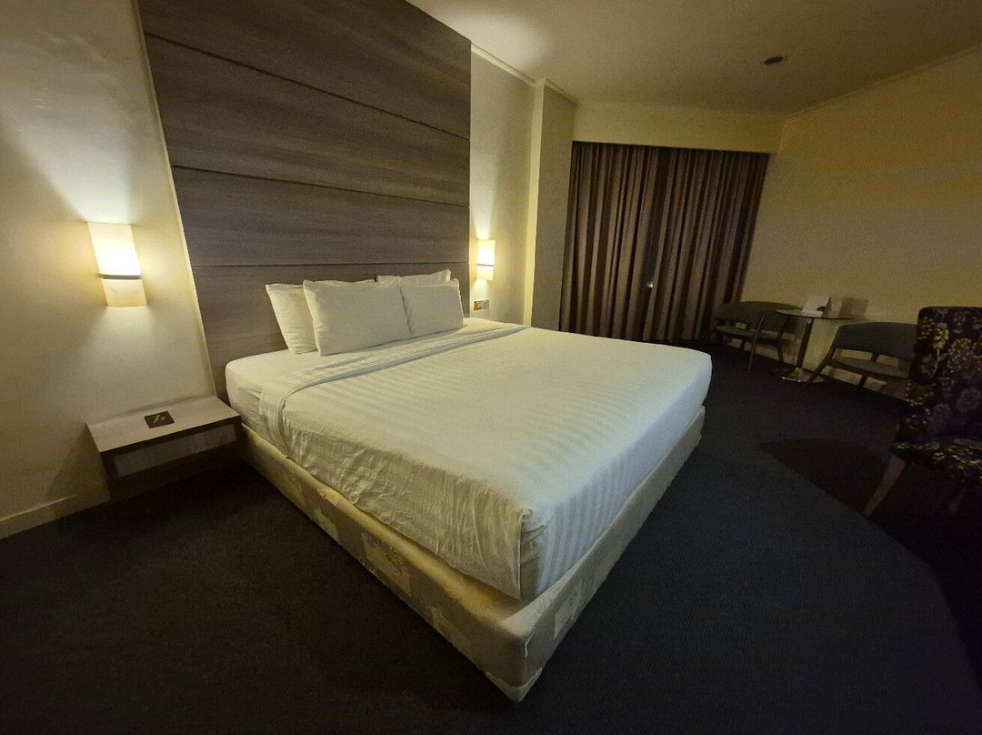 地平线饭店主图