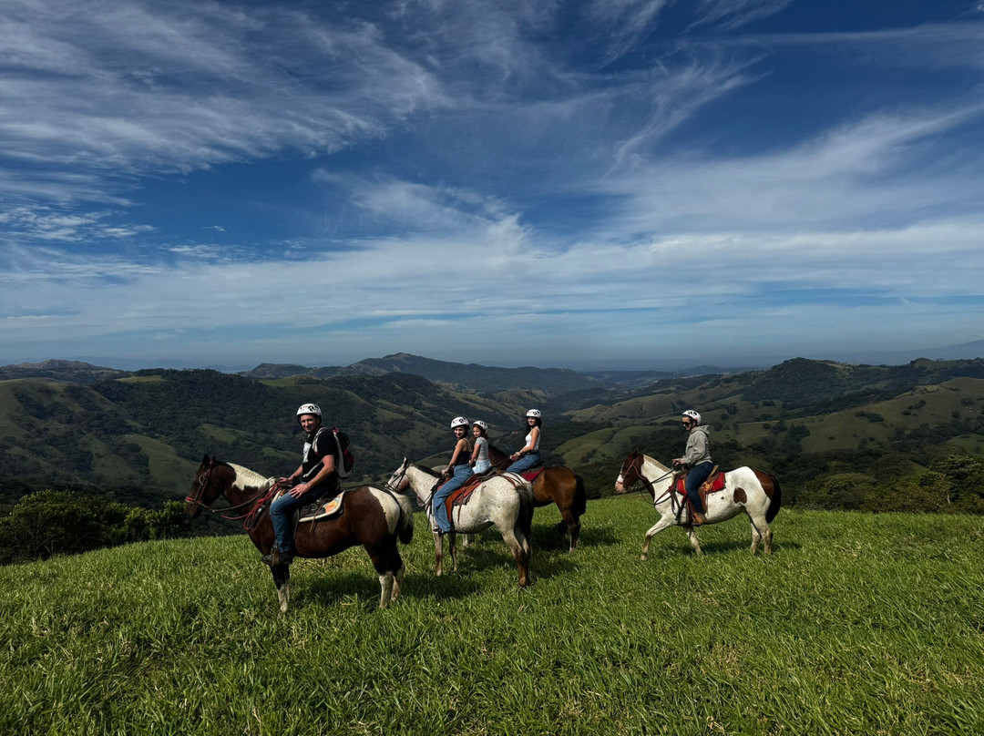 La Piedra Del Indio Waterfalls-Tilaran必去景点