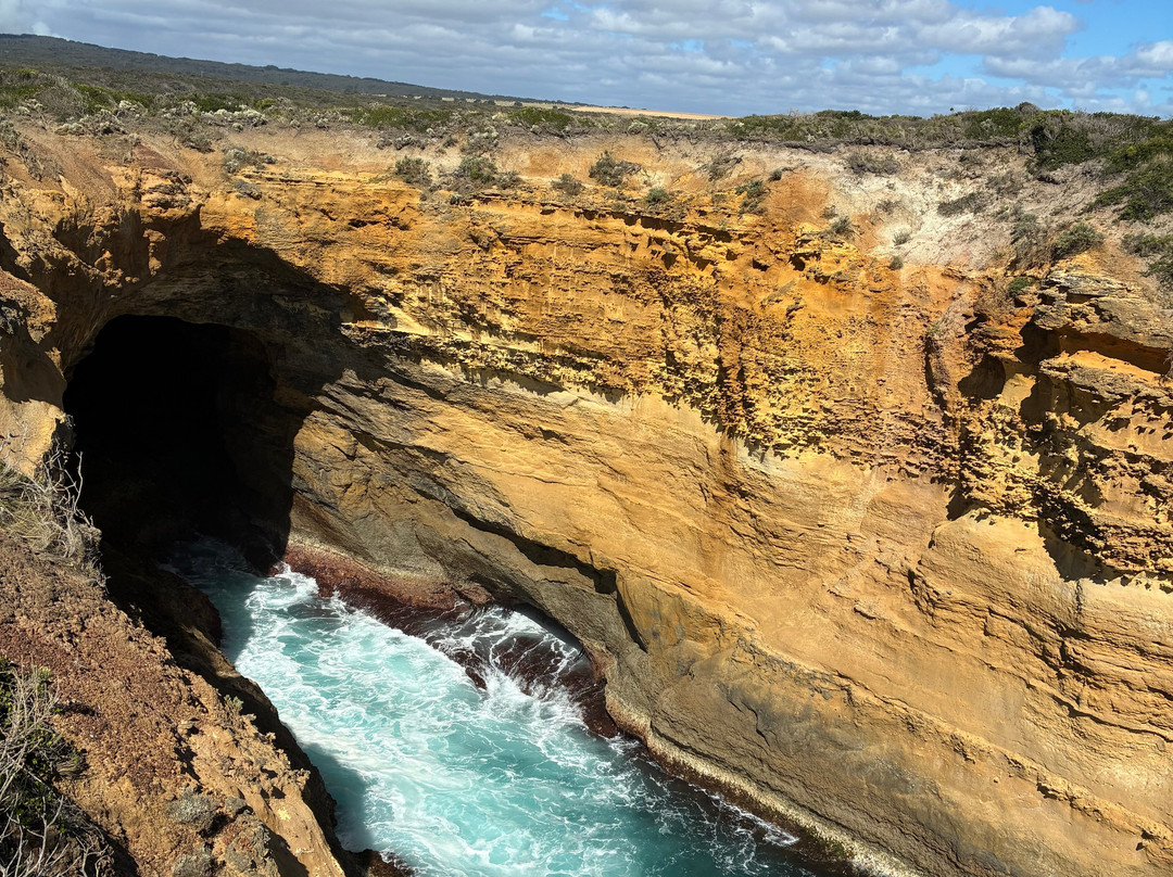 Thunder Cave-坎贝尔港必去景点