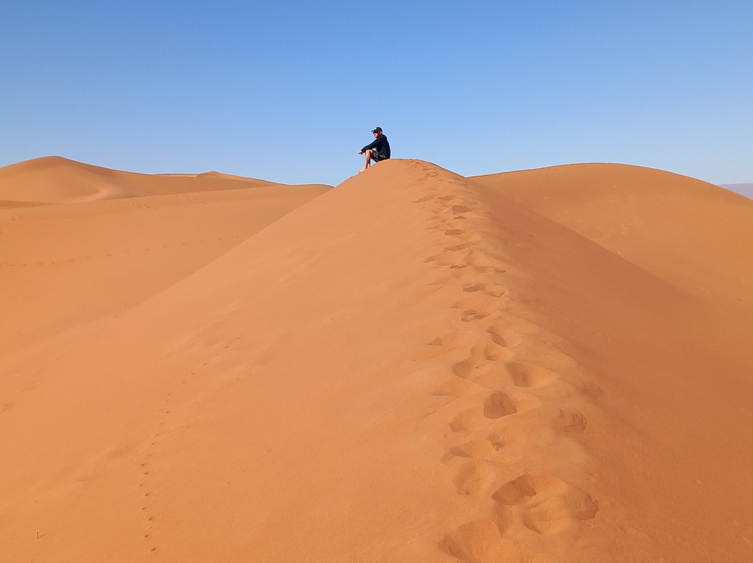 Loud Sahara Day Tours-扎古拉必去景点