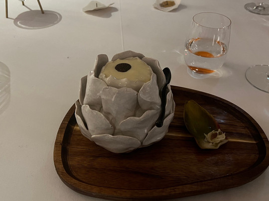 夏必秋酒店主图