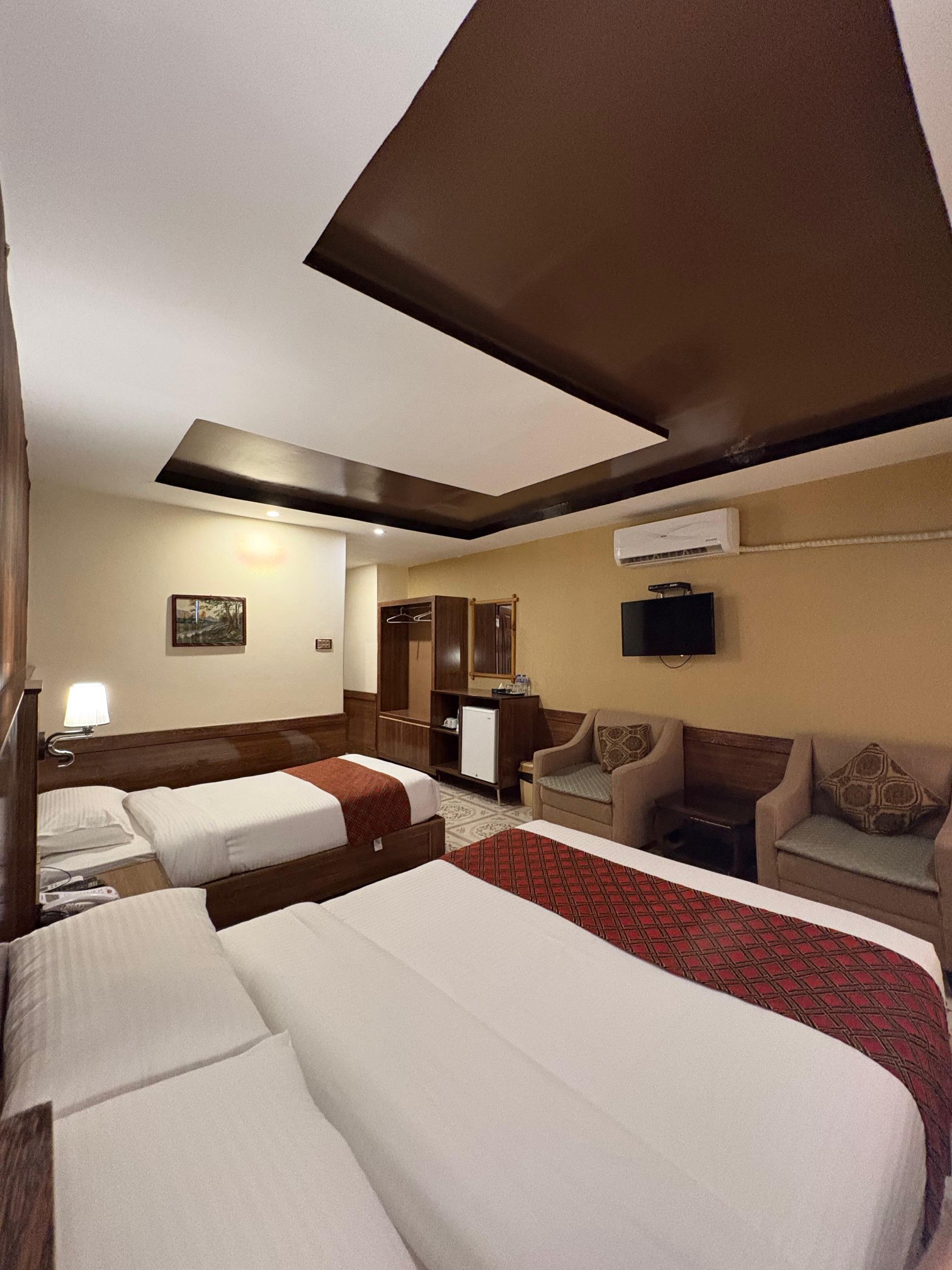 Eagle's Nest Hotel-客卧