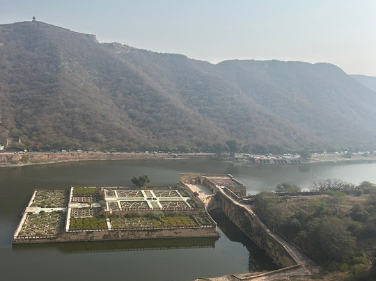 BOUT INDIA TOURS-斋蒲尔必去景点