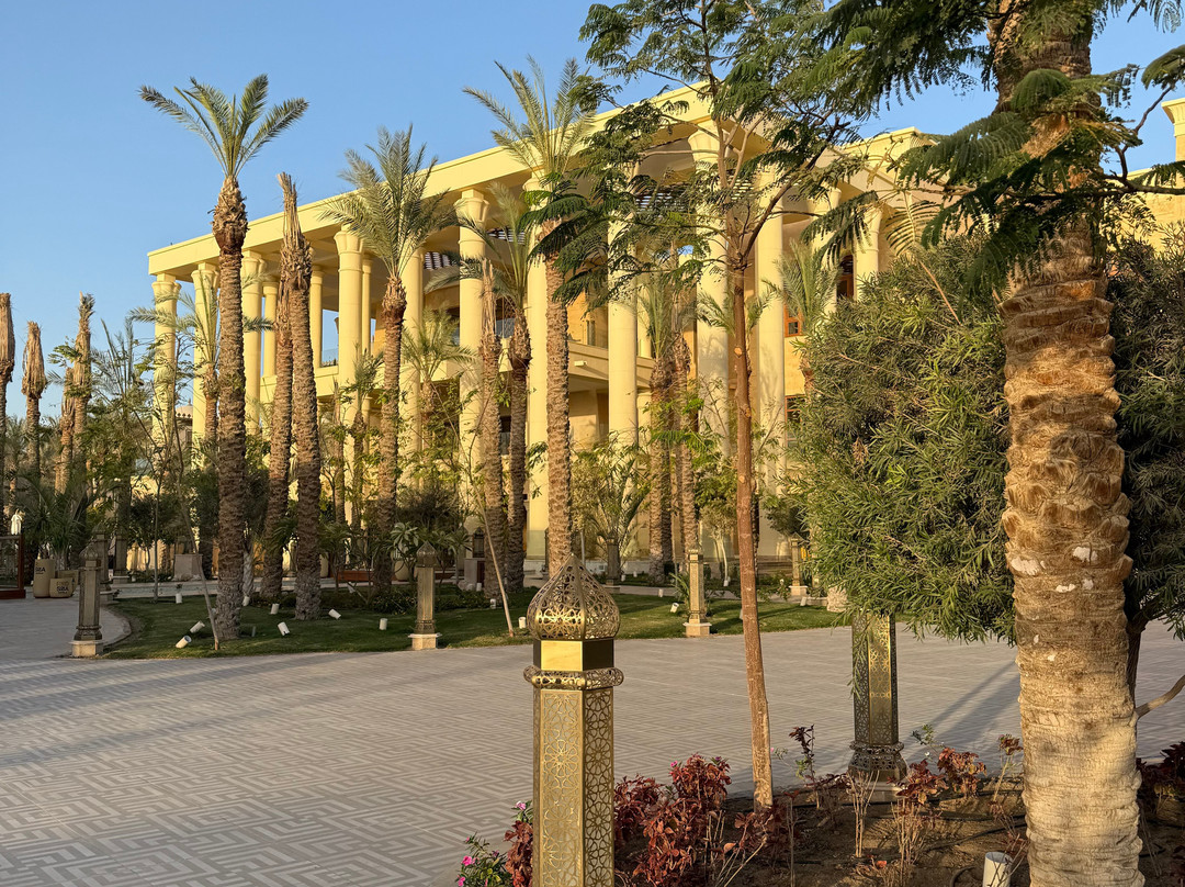 Al Kasr Sahl Hasheesh