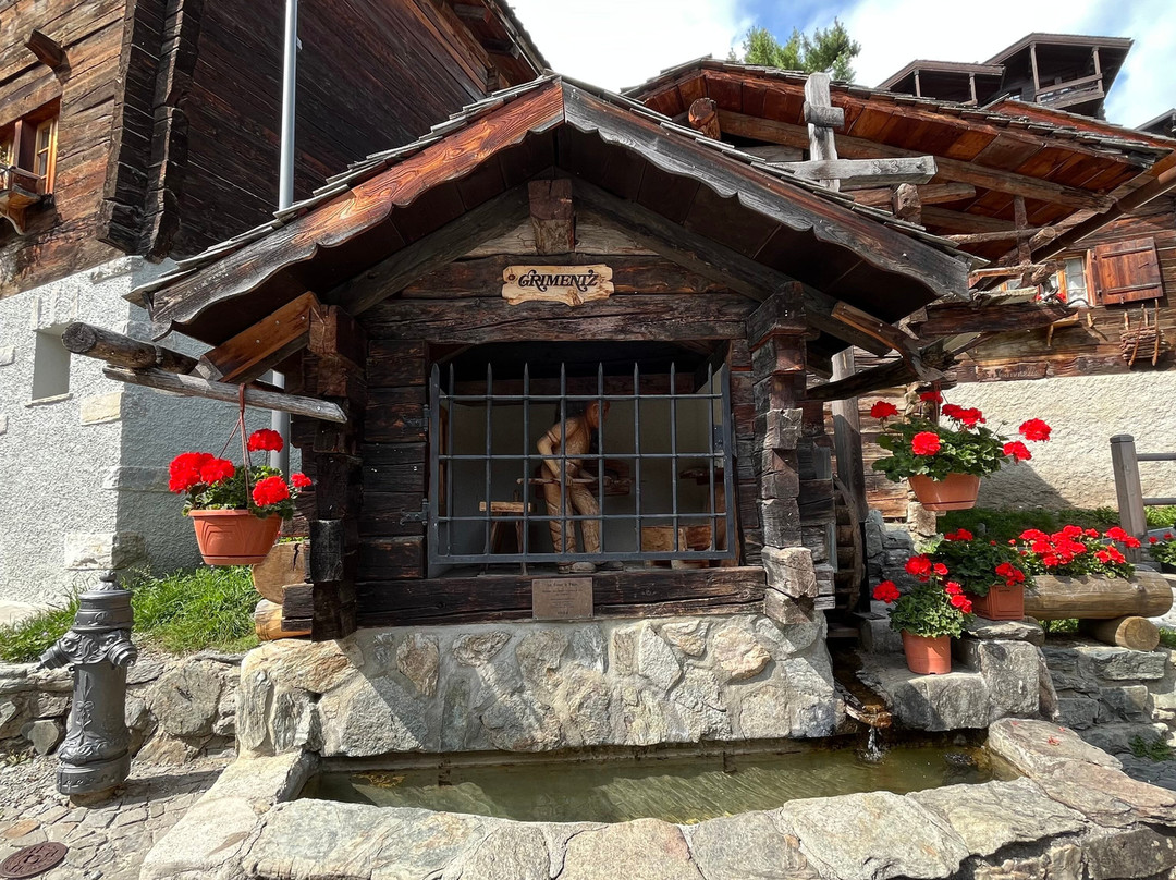 Trois fontaines du village Grimentz-Grimentz必去景点