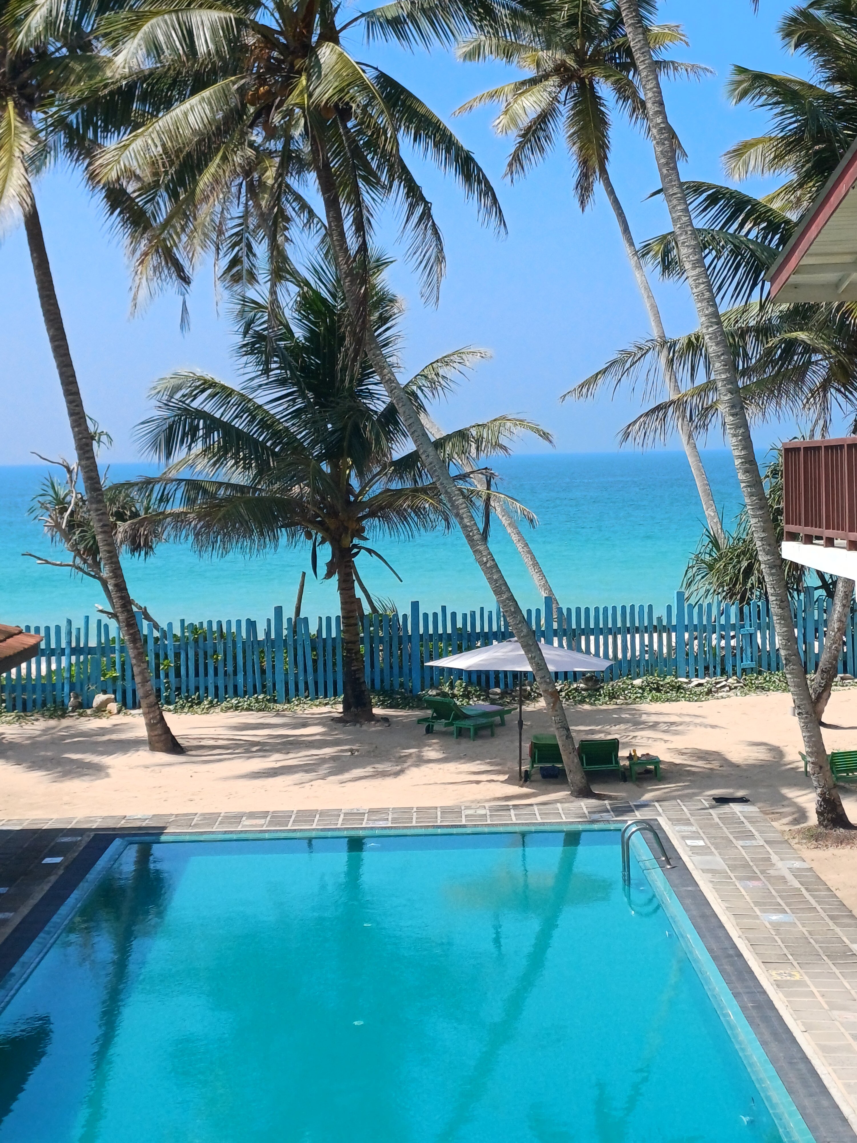 绿洲桥海滩酒店-官方