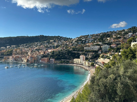 Plage des Marinières-滨海自由城必去景点