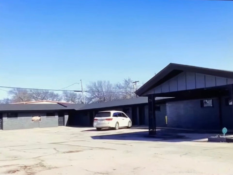 Skyliner Motel主图