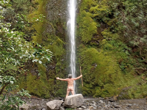 Dog Stream Walkway-汉默温泉必去景点