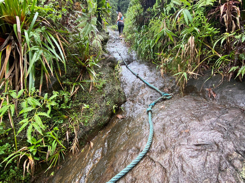 Chute du Galion-Saint-Claude必去景点