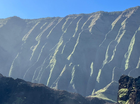 Makana Charters and Tours-卡慕也拉必去景点