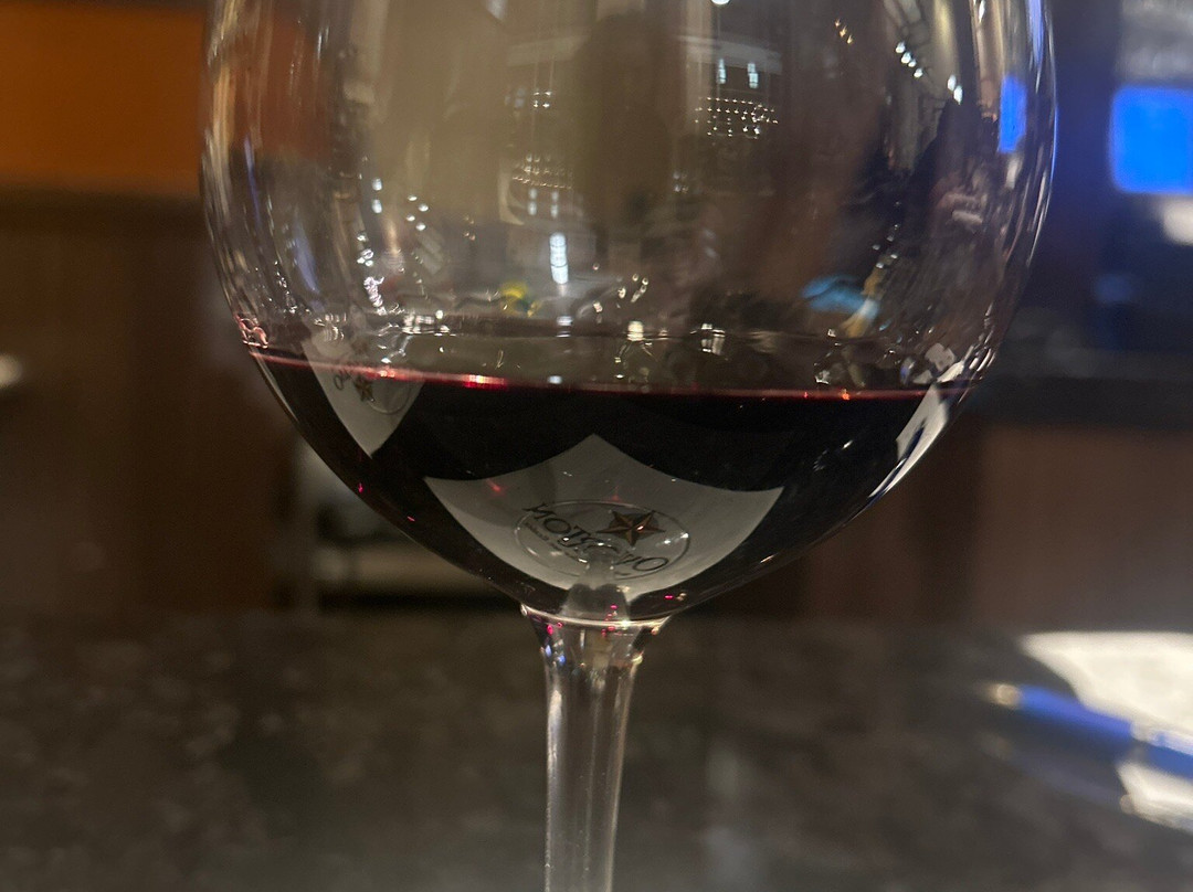 奥弗顿酒店加会议中心主图