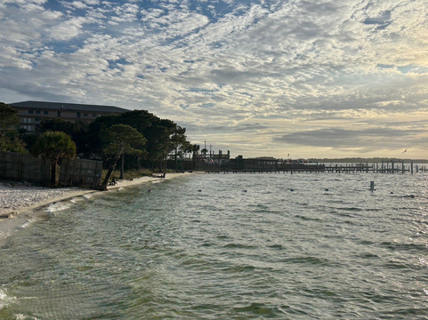 Captain Leonard Destin Park-德斯廷必去景点