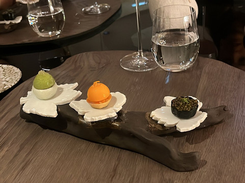 勒查比措酒店主图