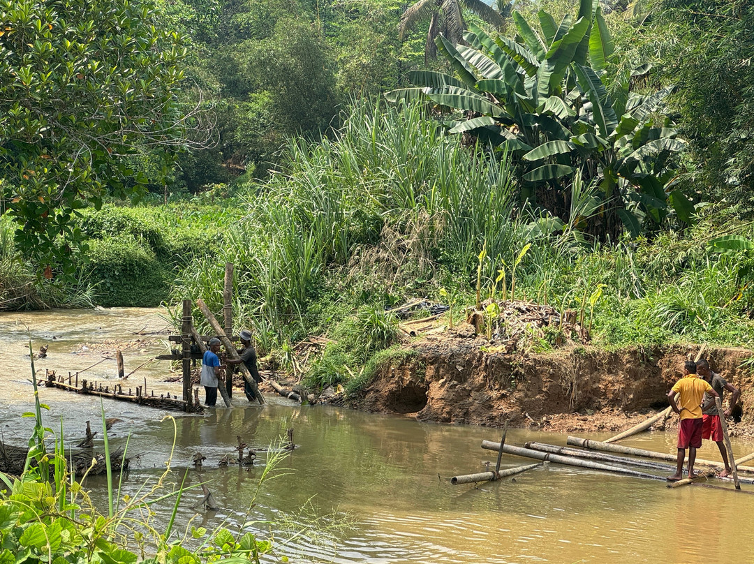 Crescent Gem Tours-拉非尼亚山必去景点