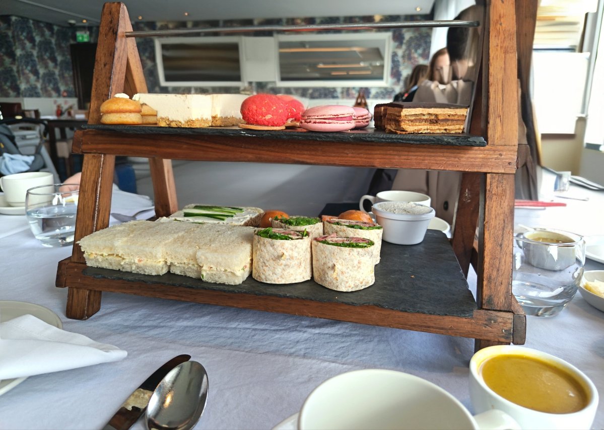 红色城堡酒店-官方