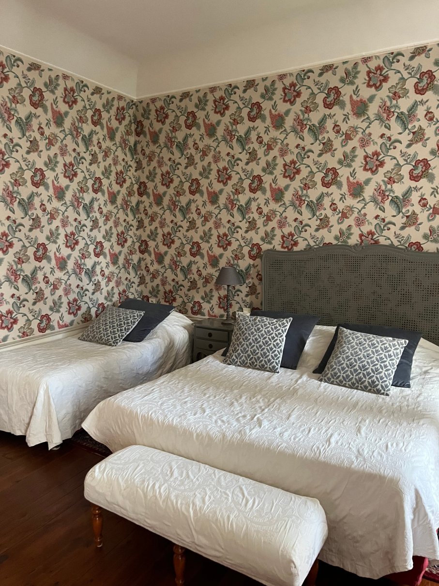 狄德罗酒店-客卧