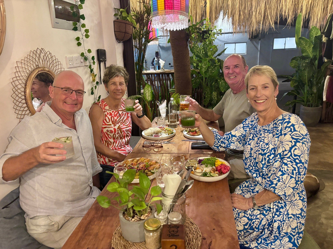 Salty Vibes Cafe Hikkaduwa