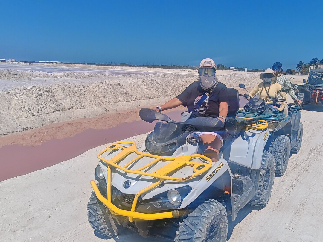 Santi Tour-普拉亚德尔卡曼必去景点