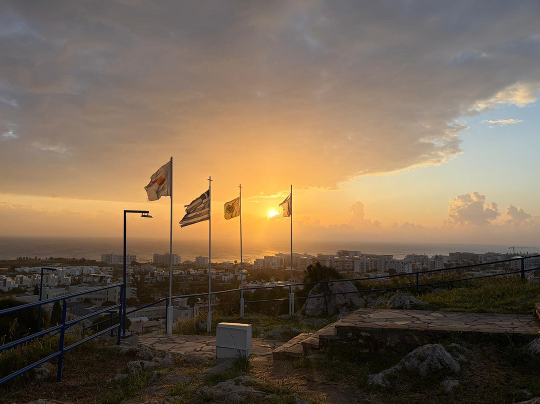 破晓绿洲酒店及水上公园主图