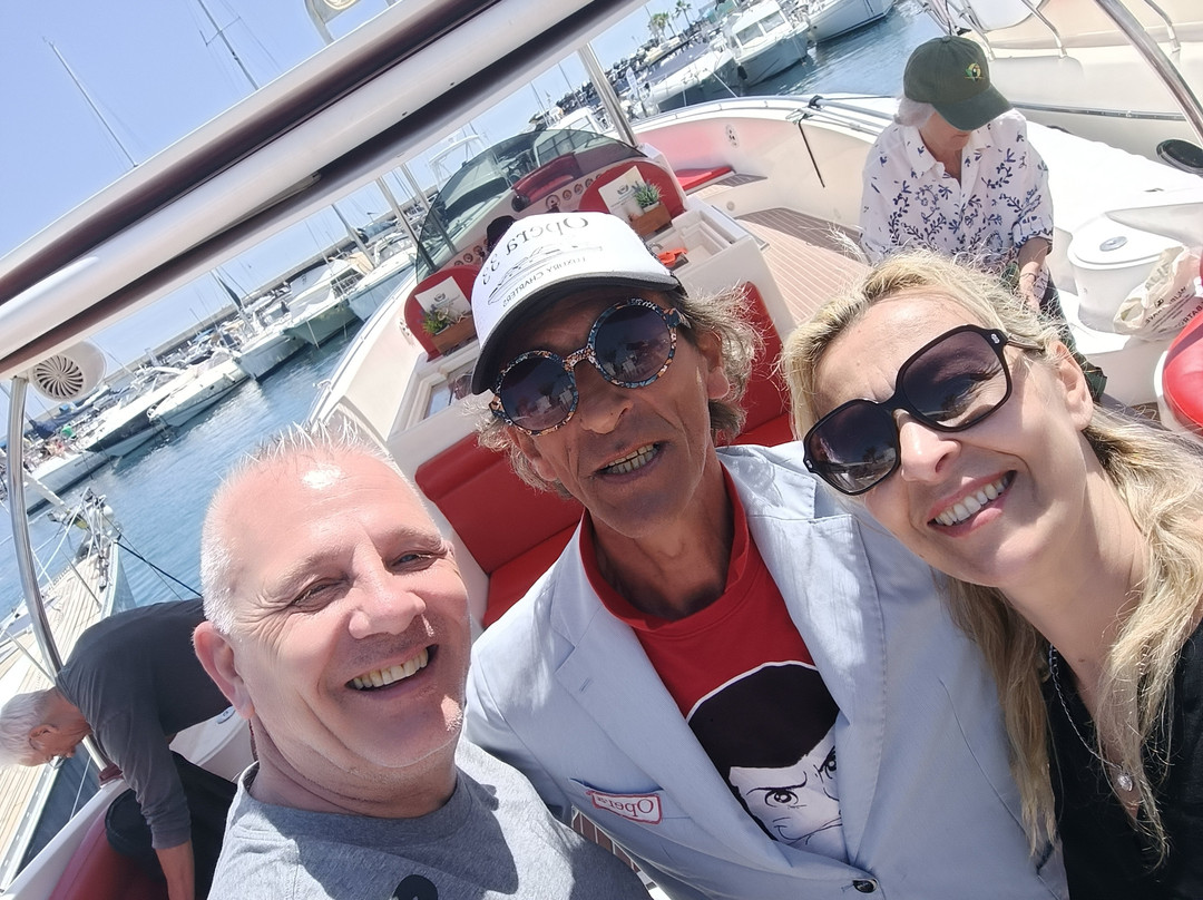 Opera 60 Luxury Charters-奥德杰海岸必去景点