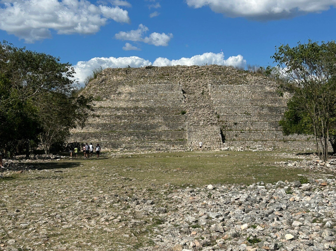 Zona Arqueológica de Izamal-Izamal必去景点