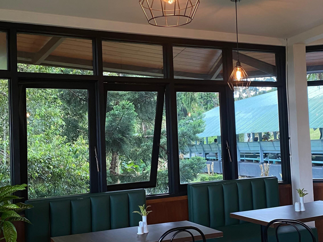 Lembah Hijau Resort Hotel主图