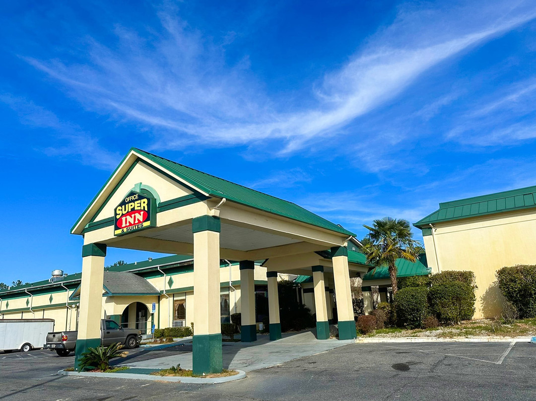 Super Inn & Suites By Oyo Milledgeville