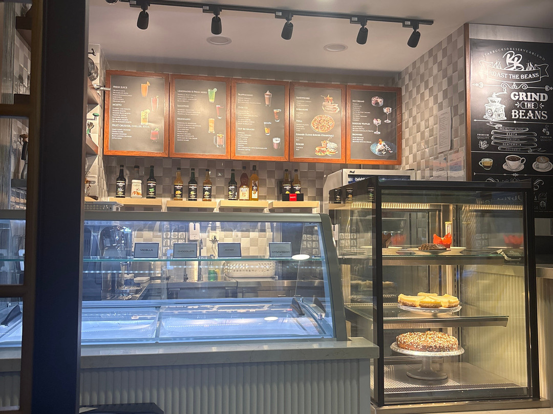 马尔代夫夏日海滩酒店主图