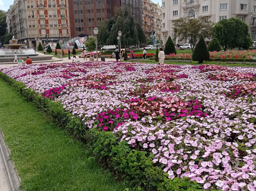 Federico Moyúa Plaza-毕尔巴鄂必去景点