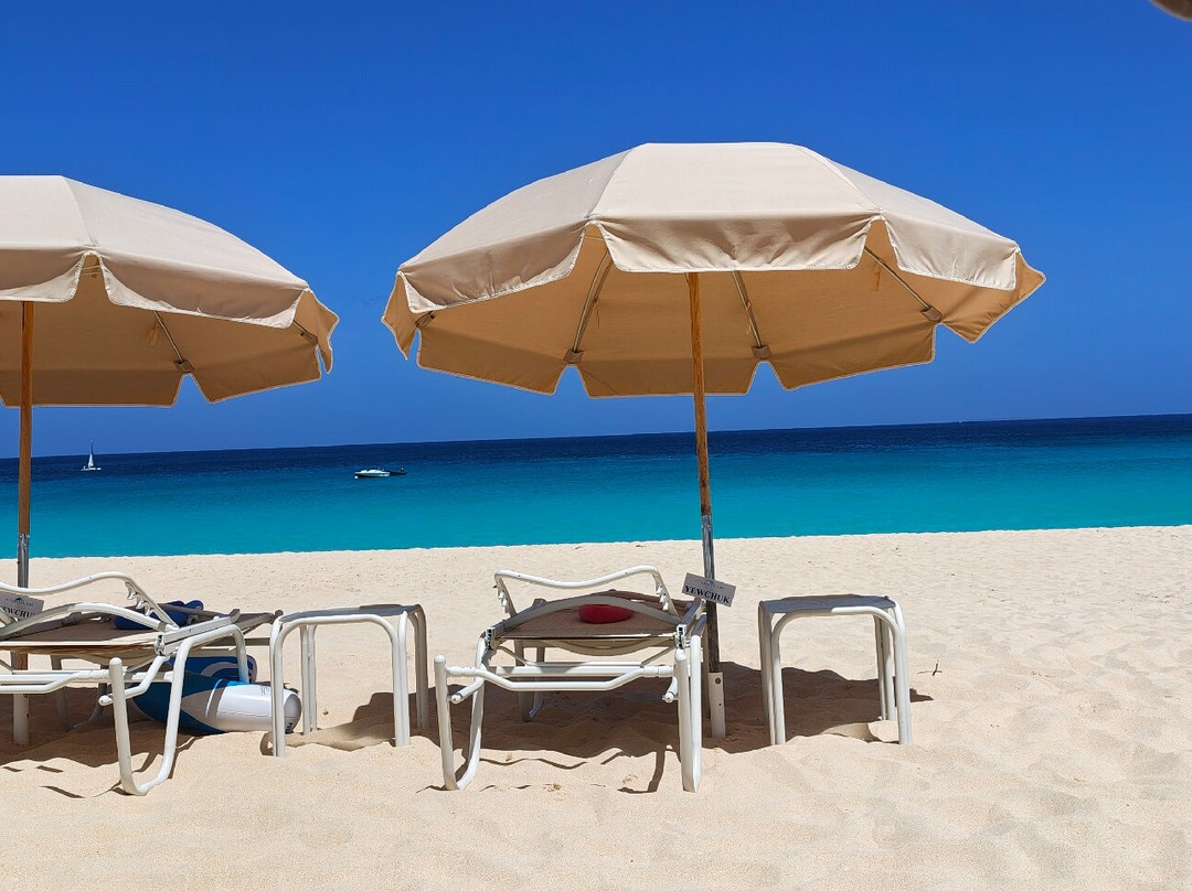 Meads Bay-Long Bay Village必去景点