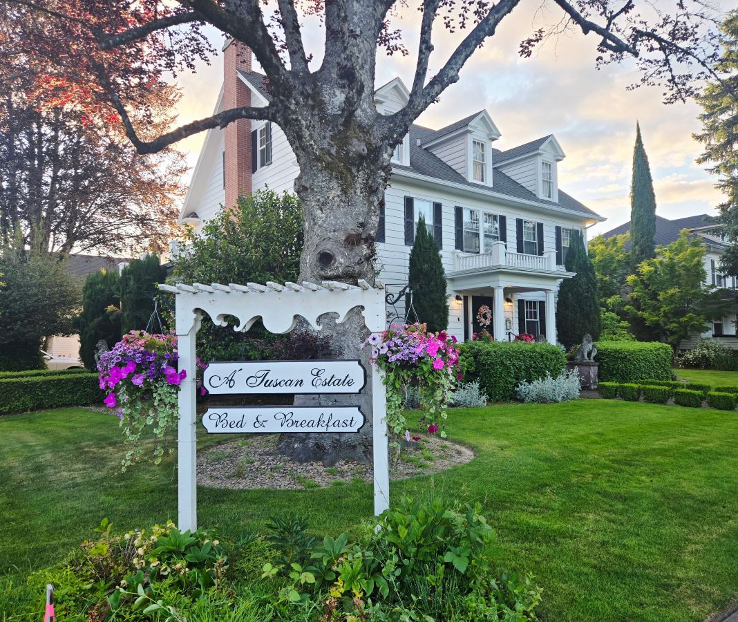 A' Tuscan Estate Bed & Breakfast-旅行者