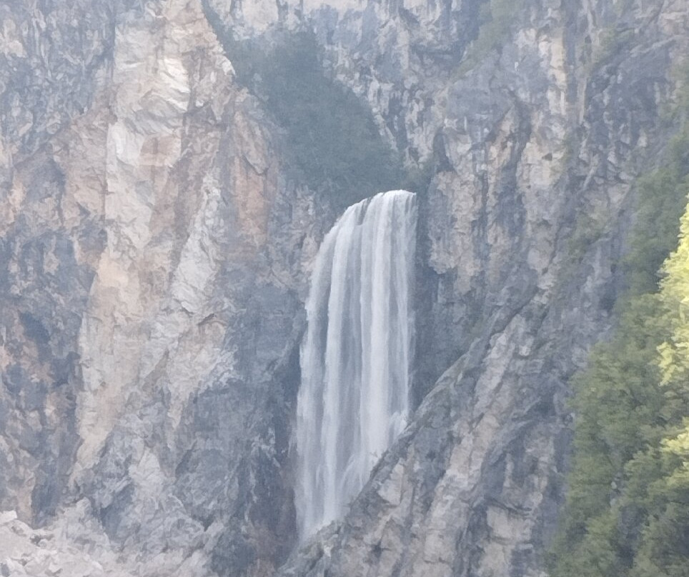 Boka Waterfall-博韦茨必去景点