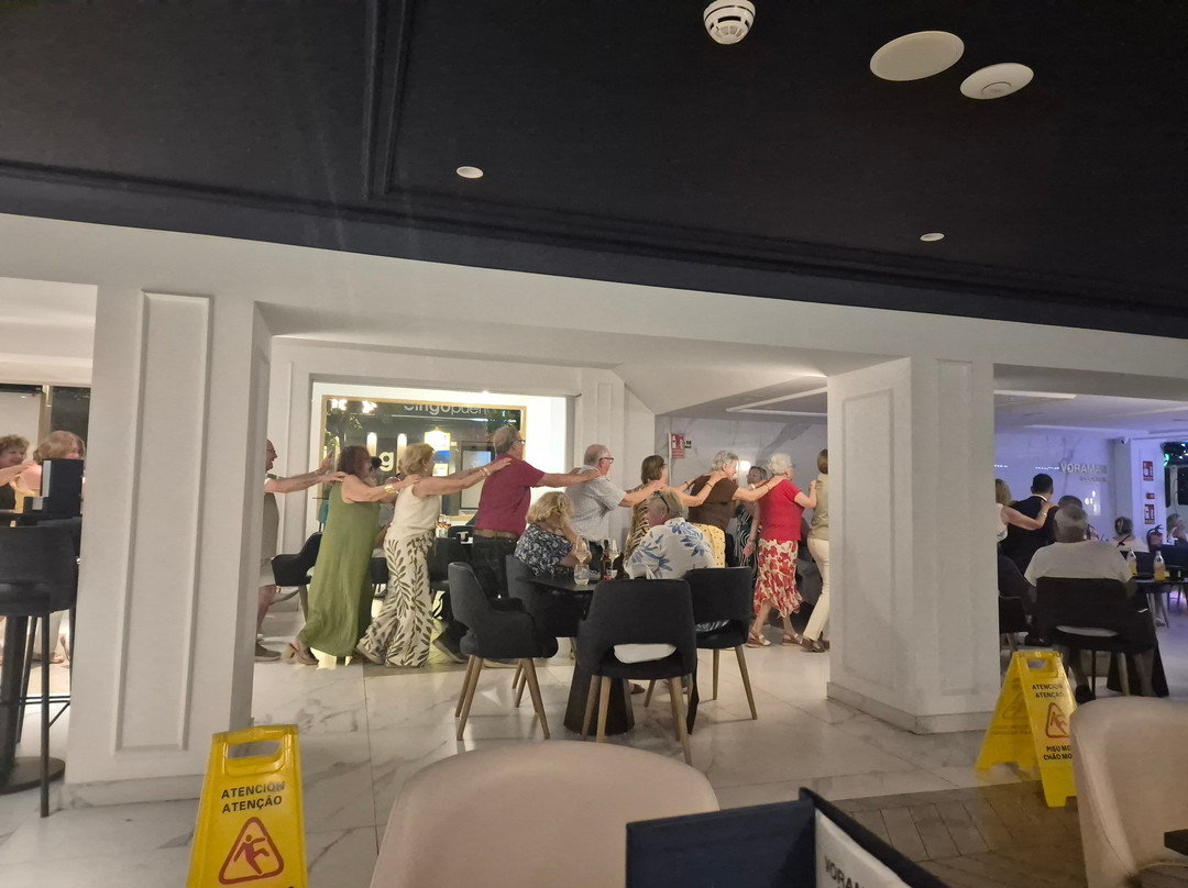 沃拉马尔酒店主图