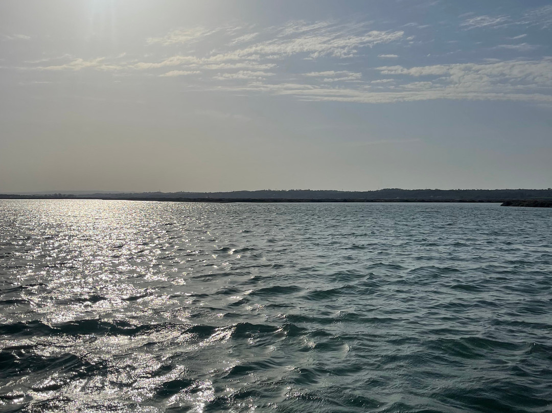 Excursiones Maritimas Isleñas Isla Canela-韦尔瓦必去景点