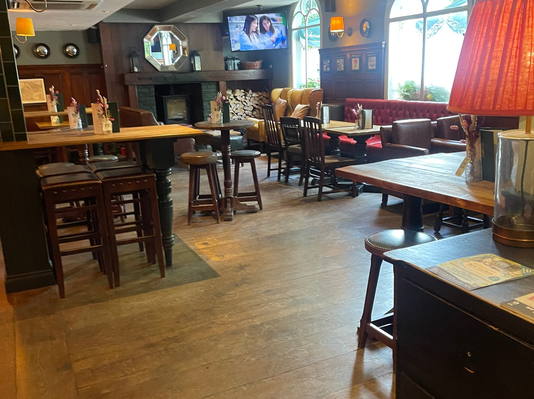 马车&马匹酒店主图