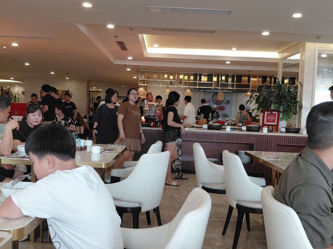 岘港美利亚珍珠河滨酒店主图