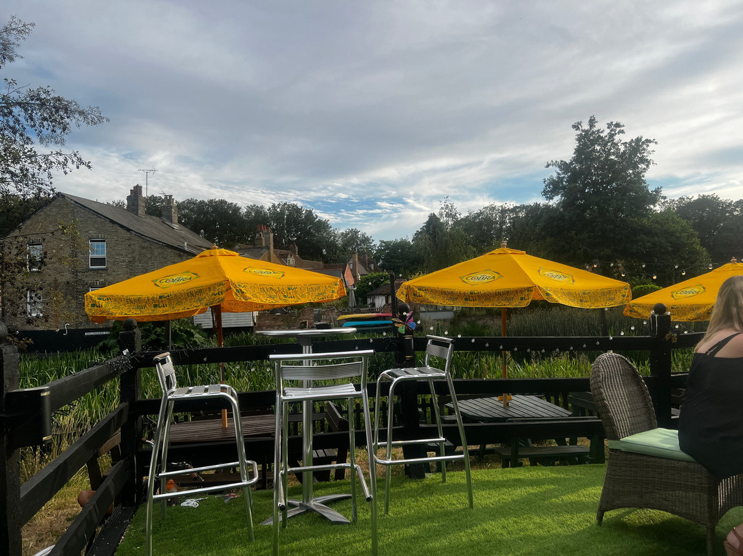 Boathouse Bistro