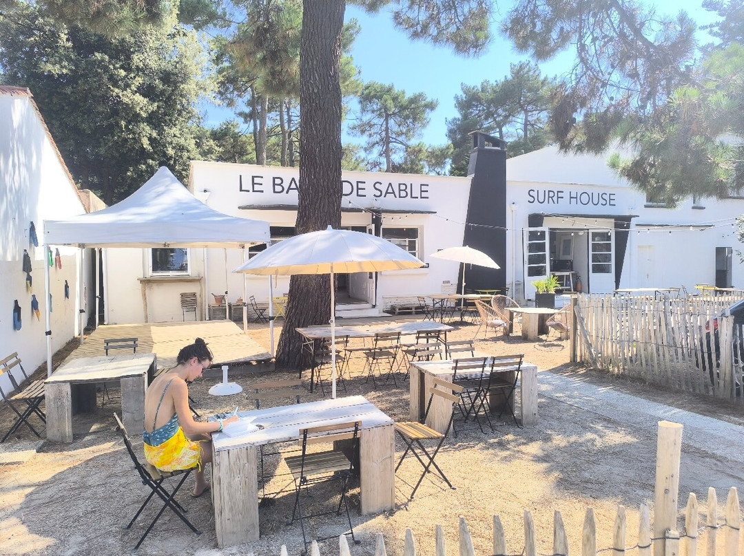 Manu Surf Shop-Longeville-sur-mer必去景点