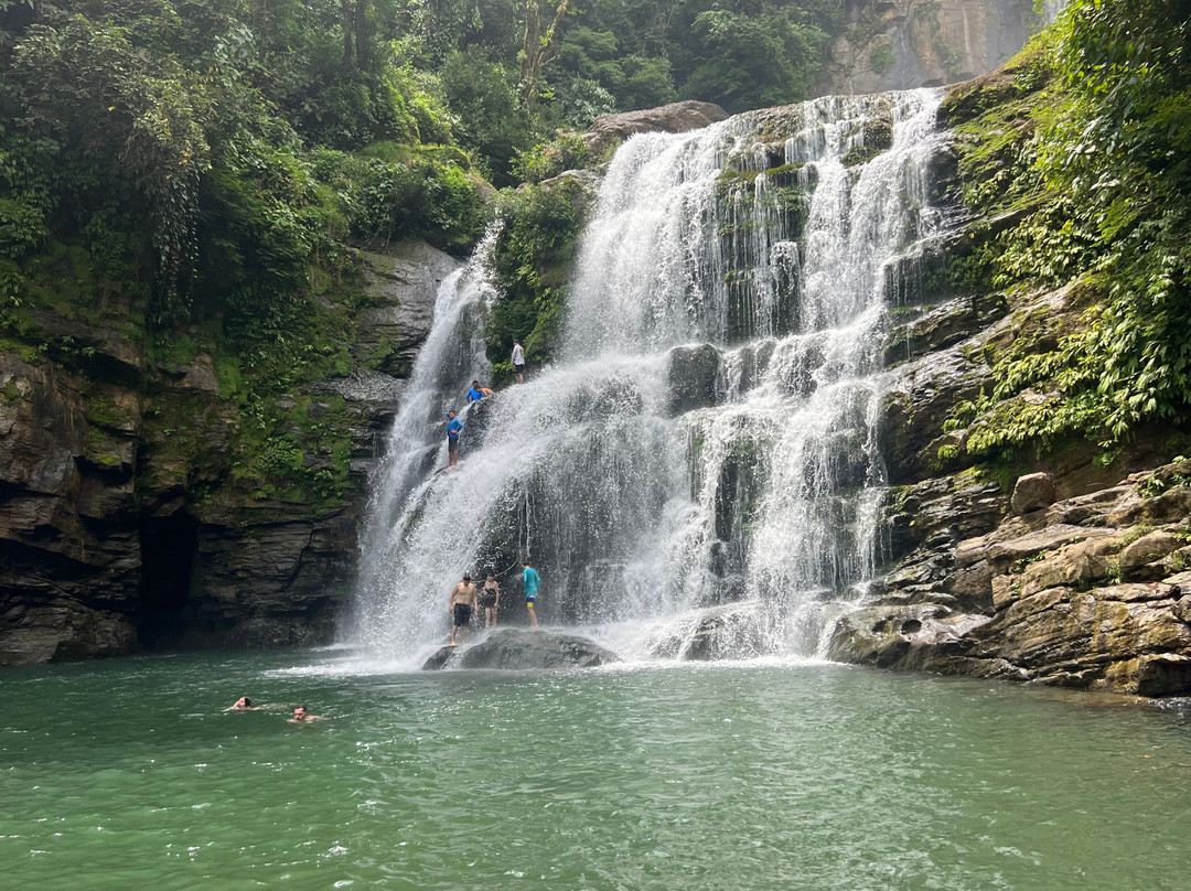 Nauyaca Waterfalls / Cataratas Nauyaca-主日镇必去景点