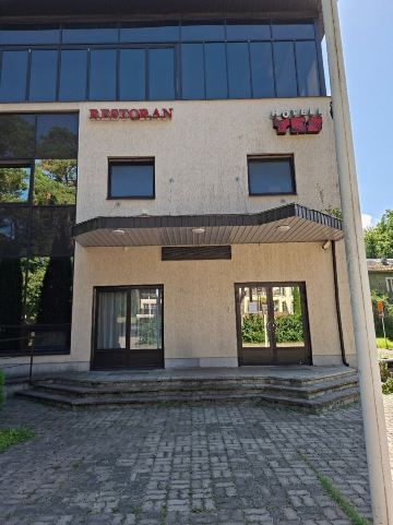 耶斯酒店-旅行者