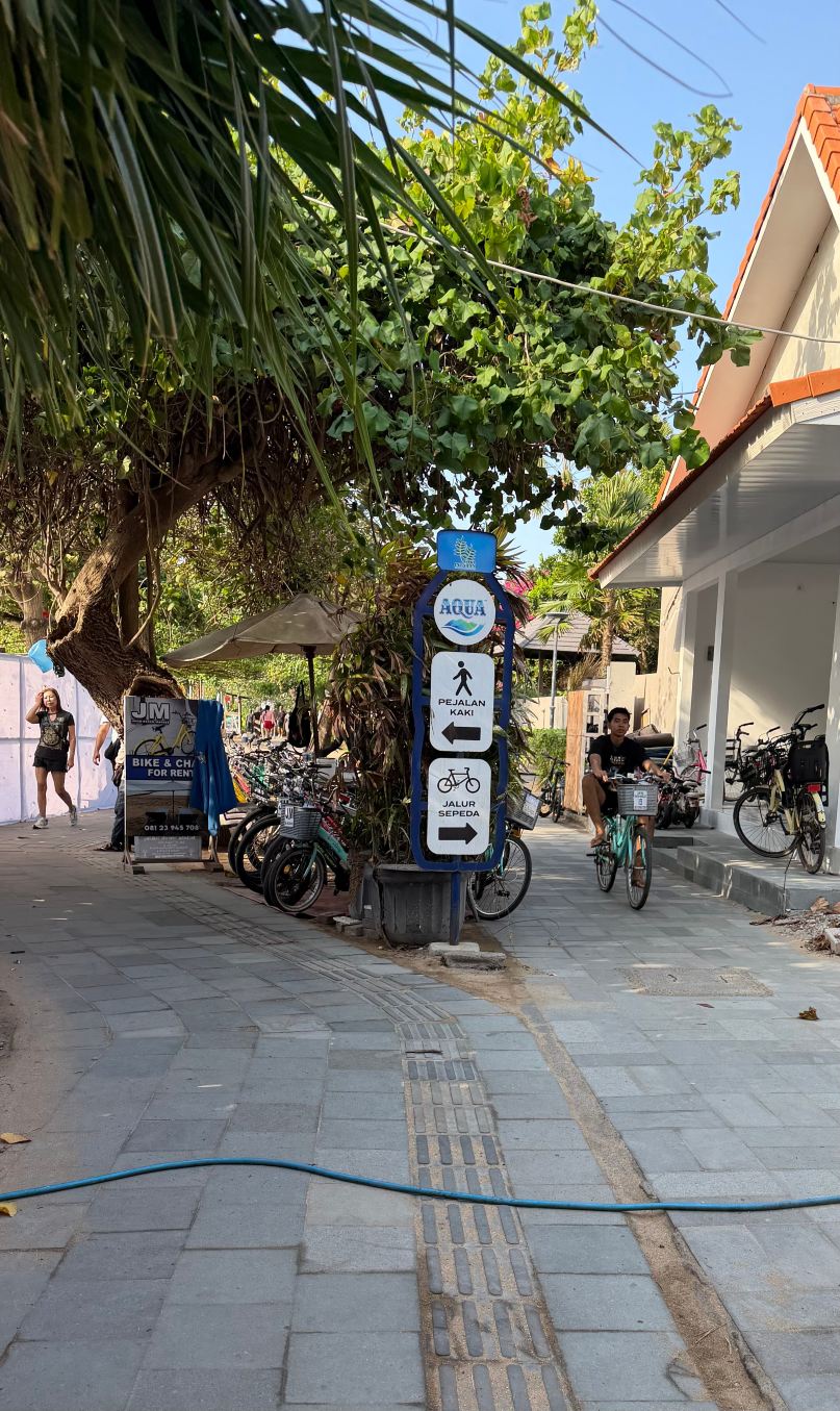 丹戎乌萨里酒店-旅行者