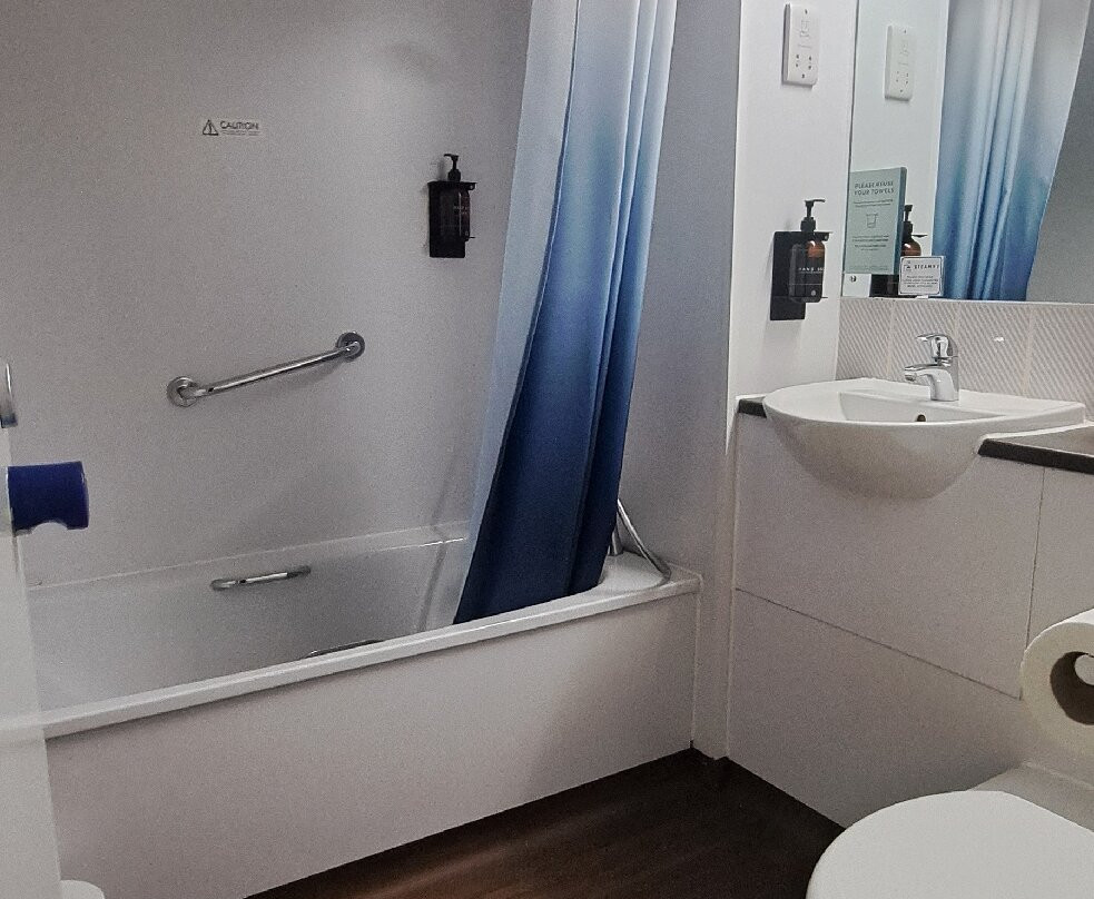 Travelodge Cardiff Llanedeyrn主图